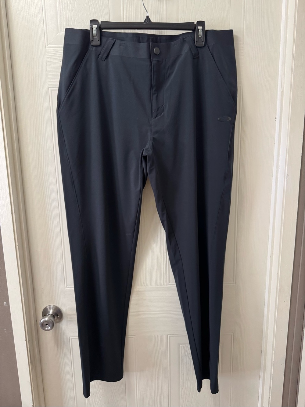 Oakley Men's Black Slim Performance Chinos